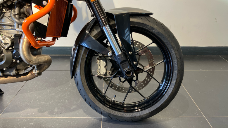 Ktm Duke 690 Duke (17MY)